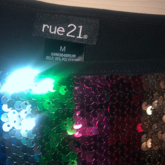 Colorful Halter Top - Picture 4 of 4